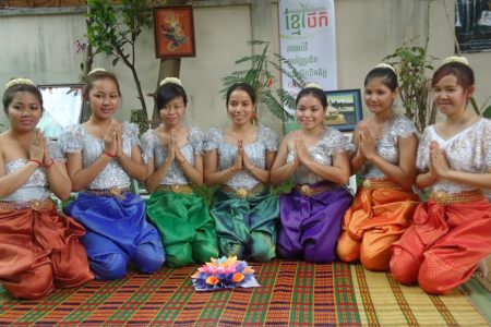 ប្រវត្តិសំពត់ចងក្បិន​ របស់ខ្មែរ